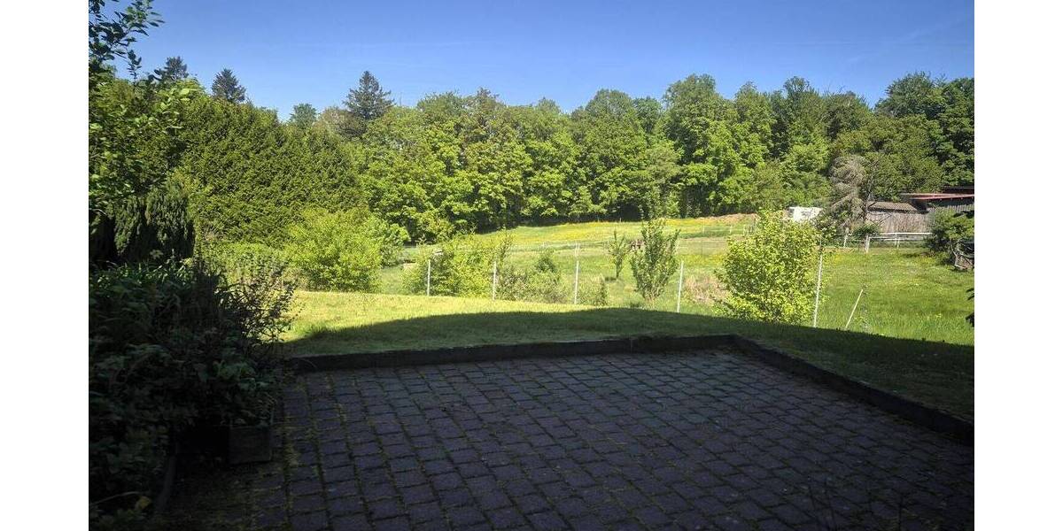 Etagenwohnung Bad Herrenalb Neusatz - 3 Zimmer, 88 m&sup2;, 179.000&euro; | Angebot:26439531