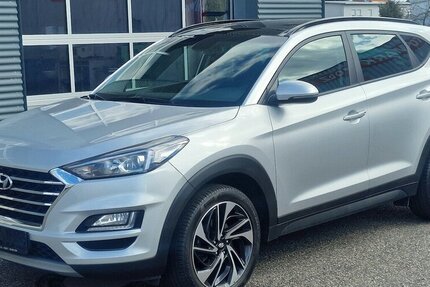 Hyundai Tucson Trend 2WD 70.000 km 18.998 € Landau 76829