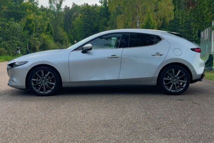 Mazda 3 36.000 km 22.700 € Niefern-Öschelbronn 75223