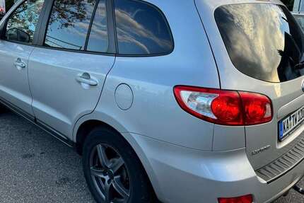 Hyundai SANTA FE 198.000 km 5.299 &euro; Eggenstein-Leopoldshafen 76344