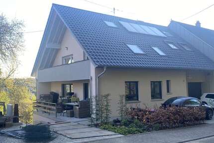 Wohnung Karlsruhe / Grünwettersbach Grünwettersbach - 4 Zimmer, 140 m&sup2;, 1.250&euro; | Angebot:24017948