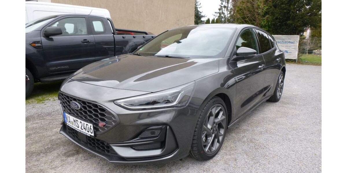 Ford Focus 64.800 km 29.290 &euro; Weingarten 76356