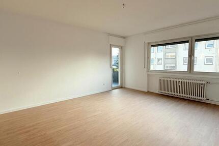 Ein Zuhause, das neu beginnt – Vierzimmerwohnung im Erstbezug nach Sanierung 4 zimmer