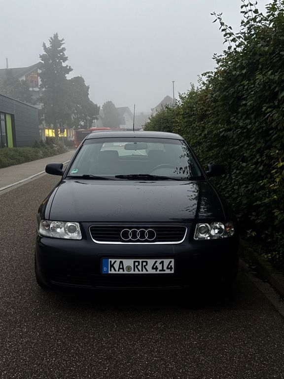 Audi A3 258.000 km 2.000 € Karlsruhe 76137