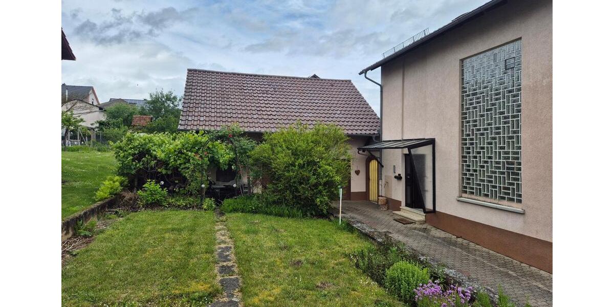Einfamilienhaus Kraichtal - 5 Zimmer, 120 m&sup2;, 395.000&euro; | Angebot:27154319