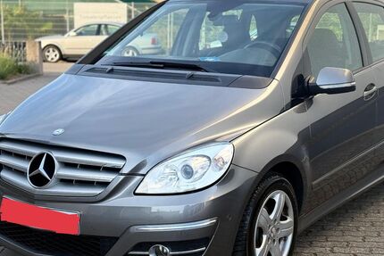 Mercedes-Benz B 170 120.000 km 6.900 &euro; Schwegenheim 67365