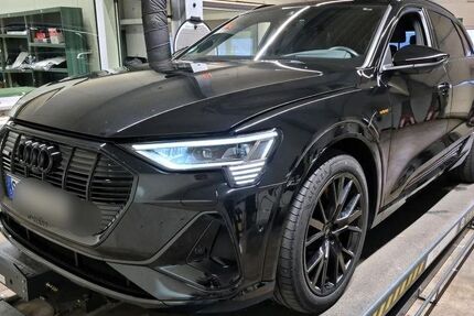 Audi e-tron 38.415 km 41.900 &euro; Ettlingen 76275