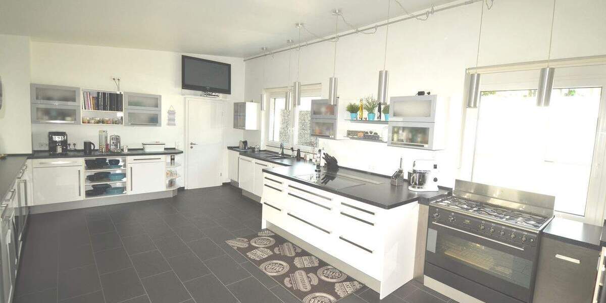 Mehrfamilienhaus, Wohnhaus Birkenfeld - 1.570.000&euro; | Angebot:25665058