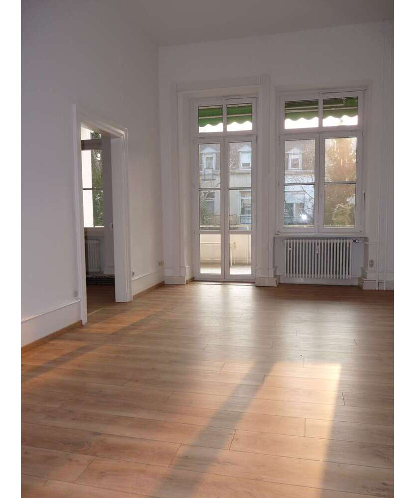 Büro in Karlsruhe 2.100 € 168 m²