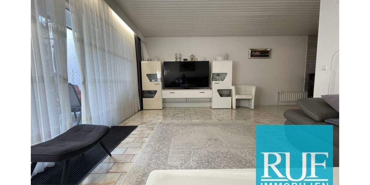 Reihenmittelhaus Pforzheim Eutingen - 4 Zimmer, 110 m&sup2;, 380.000&euro; | Angebot:24915956