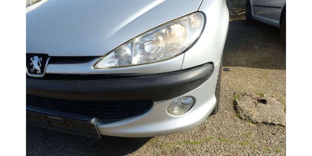Peugeot 206 242.000 km 1.100 &euro; Karlsruhe 76185