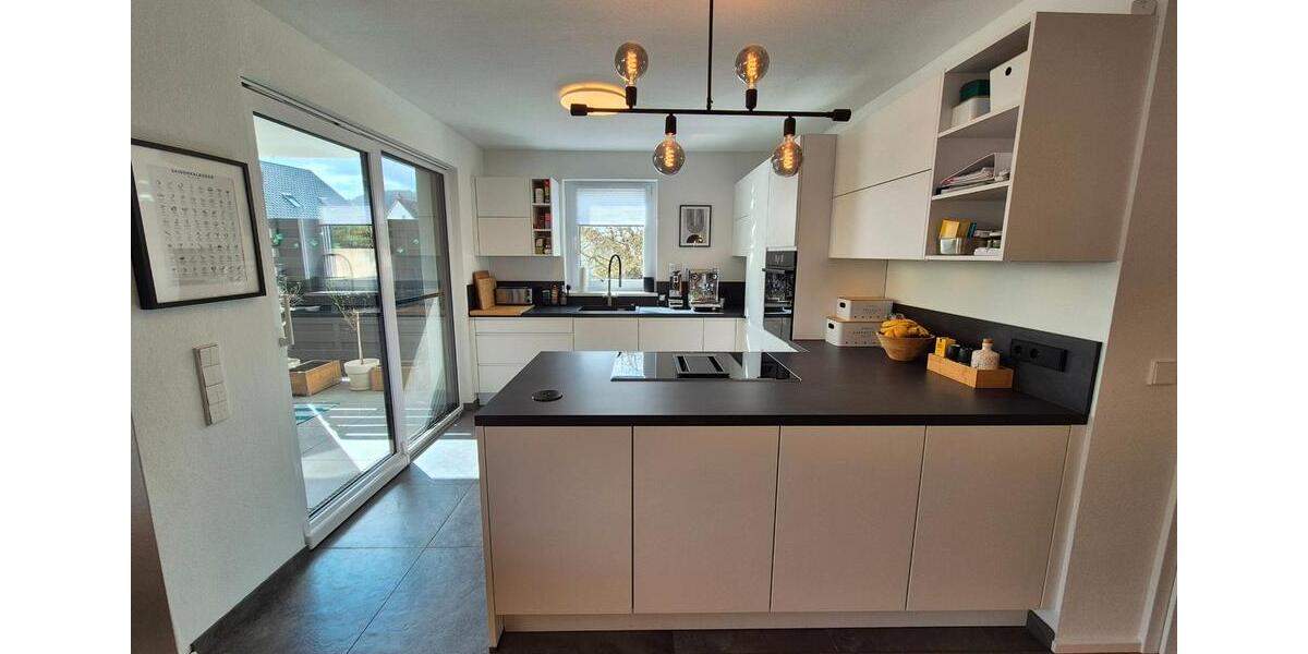 Erdgeschoßwohnung Pfinztal - 4 Zimmer, 122 m&sup2;, 619.000&euro; | Angebot:26121999