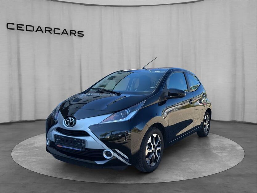 Toyota Aygo (X) 4.300 km 11.999 € Karlsruhe 76135