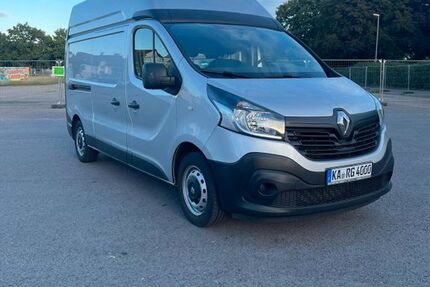 Renault Trafic 86.000 km 13.990 &euro; Karlsruhe 76149