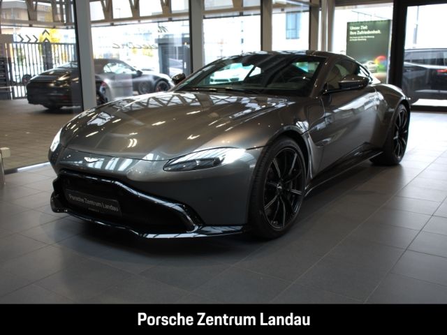 V8 Vantage