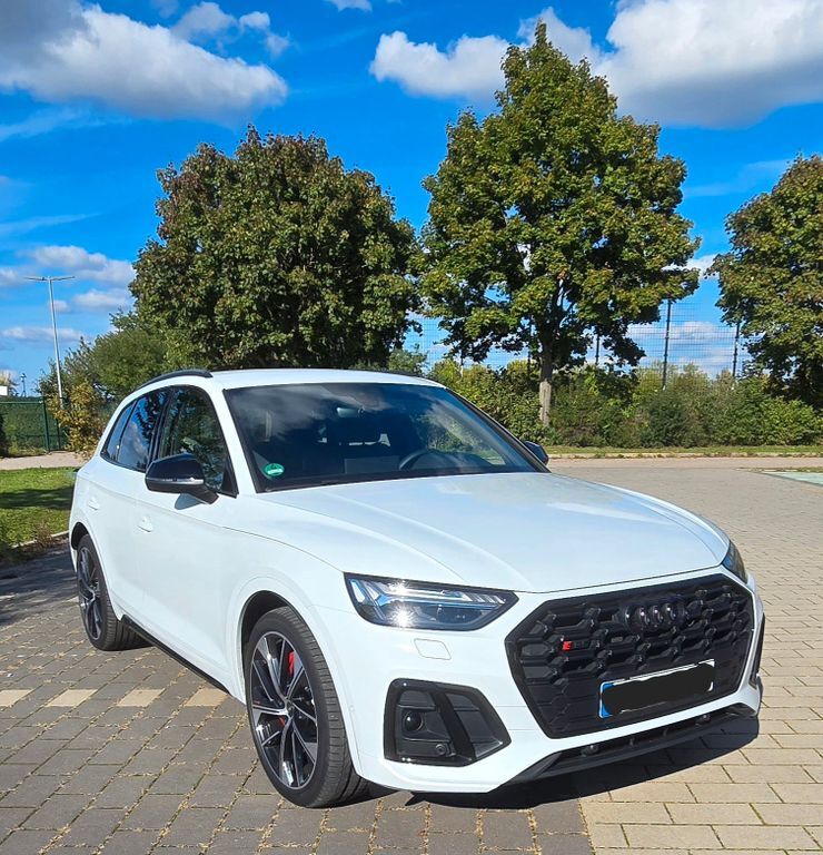 Audi SQ5 85.000 km 51.500 € Bietigheim 76467