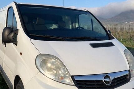 Opel Vivaro 210.000 km 4.500 &euro; Insheim 76865