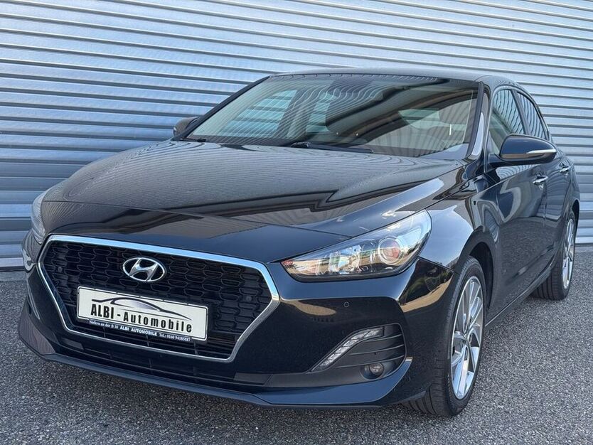 i30