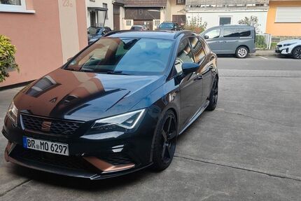 Seat Leon 99.000 km 26.300 &euro; Bruchsal 76646