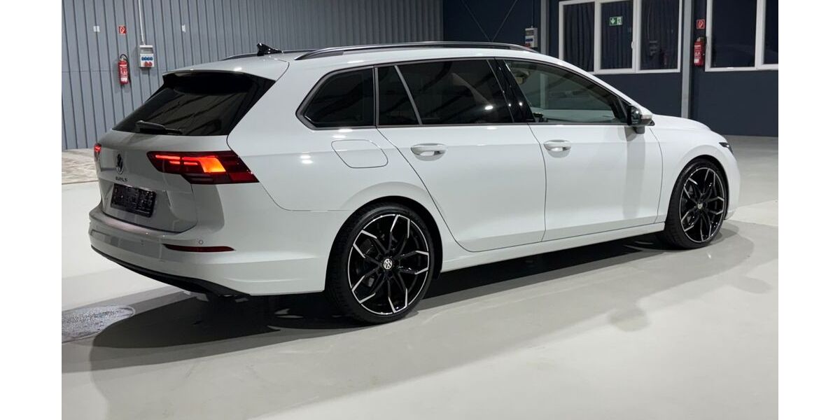 VW Golf 26.500 km 25.777 € Oberhausen Rheinhausen 68794