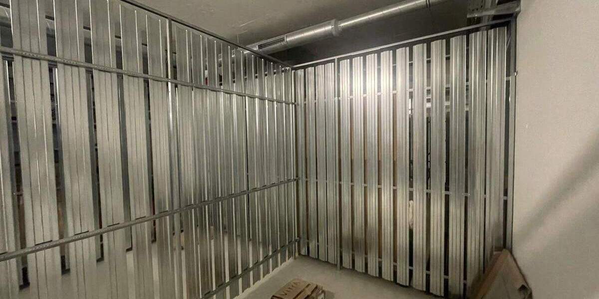 Etagenwohnung Karlsruhe Mühlburg - 2 Zimmer, 77 m&sup2;, 1.395&euro; | Angebot:25716249