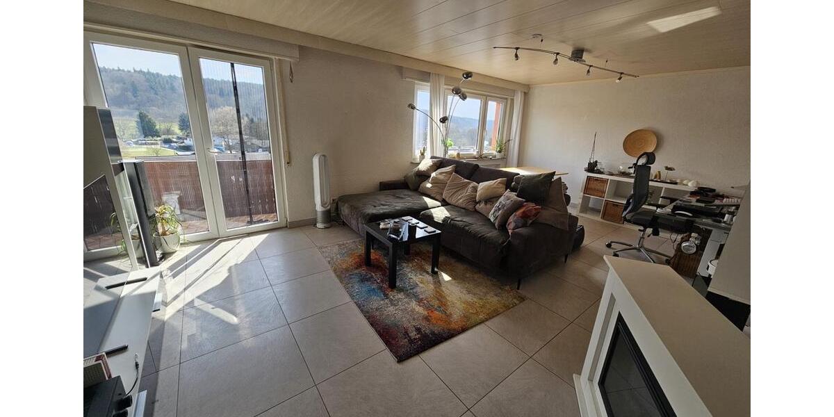 Etagenwohnung Pforzheim Eutingen - 3 Zimmer, 75 m&sup2;, 780&euro; | Angebot:25641353