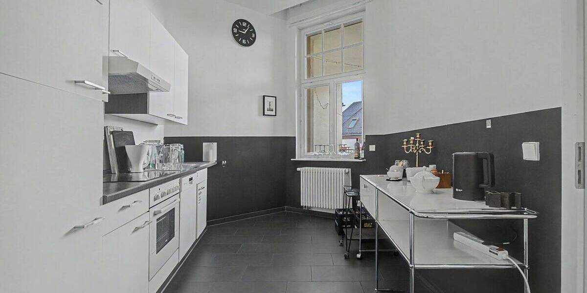 Gewerbeobjekt Karlsruhe / Weststadt Weststadt - 7 Zimmer, 286 m&sup2;, 3.990&euro; | Angebot:26851268