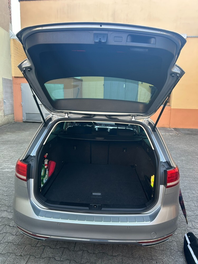 VW Passat Variant 97.600 km 19.800 € Pforzheim 75175