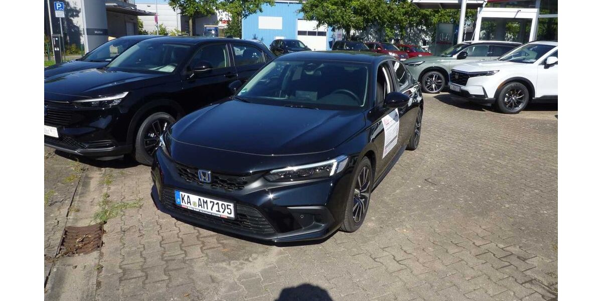 Honda Civic 2.522 km 32.879 &euro; Ettlingen-Bruchhausen 76275