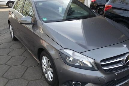 Mercedes-Benz A 180 175.000 km 8.490 &euro; Karlsruhe 76187