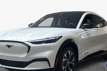 Ford Mustang Mach-E 7.034 km 48.450 &euro; Pforzheim 75179