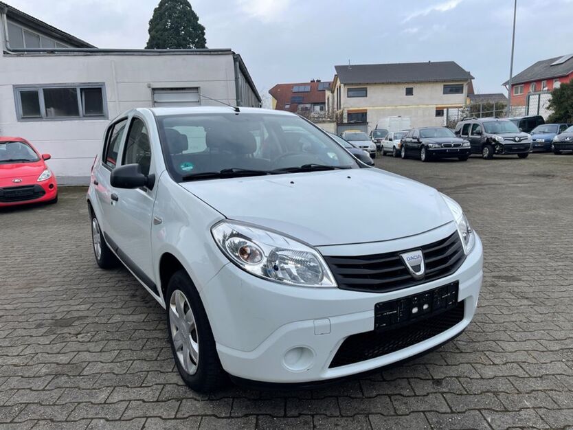 Dacia Sandero 94.000 km 3.290 € Malsch 76316