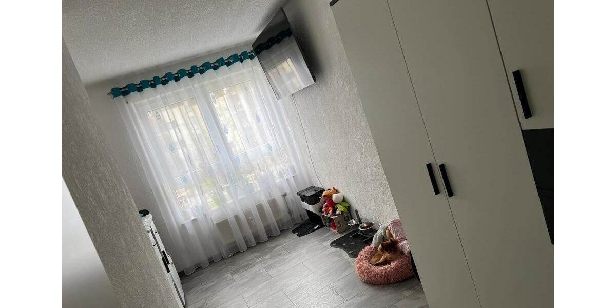 Etagenwohnung Rastatt - 3 Zimmer, 76 m&sup2;, 299.000&euro; | Angebot:27230213