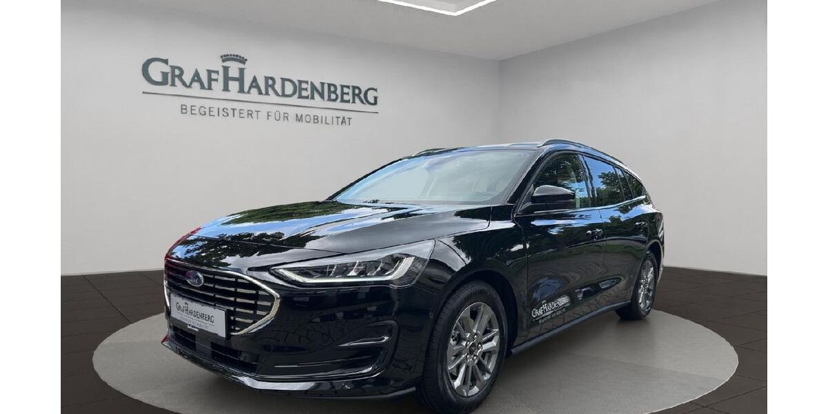 Ford Focus 4.900 km 29.980 € Karlsruhe 76185