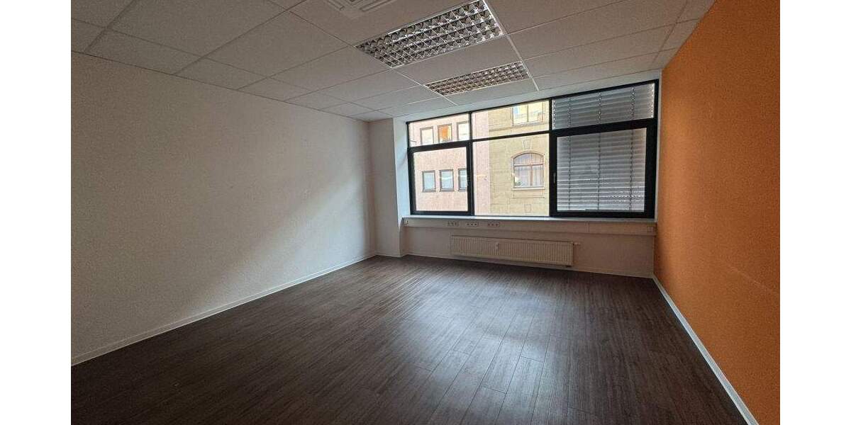 Gewerbeobjekt Karlsruhe - Innenstadt Kern Neureut - 3.703&euro; | Angebot:25682183
