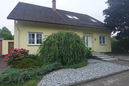 Haus Karlsruhe Neureut - 8 Zimmer, 200 m&sup2;, 998.000&euro; | Angebot:25332786