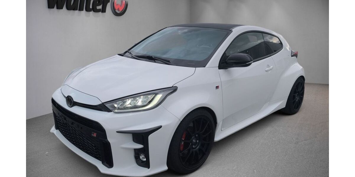 Toyota Yaris 46.500 km 34.490 &euro; Pforzheim 75177