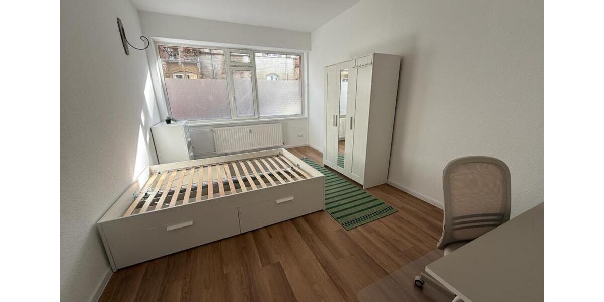 Erdgeschoßwohnung Karlsruhe Innenstadt-Ost - 5 Zimmer, 124 m&sup2;, 545.000&euro; | Angebot:24789249
