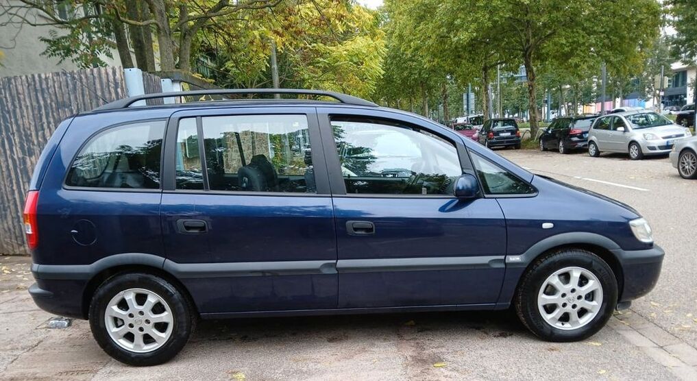 Opel Zafira 101.500 km 3.999 € Karlsruhe 76131