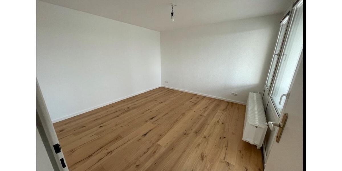 Etagenwohnung Karlsruhe Beiertheim-Bulach - 4 Zimmer, 120 m&sup2;, 1.900&euro; | Angebot:25639891