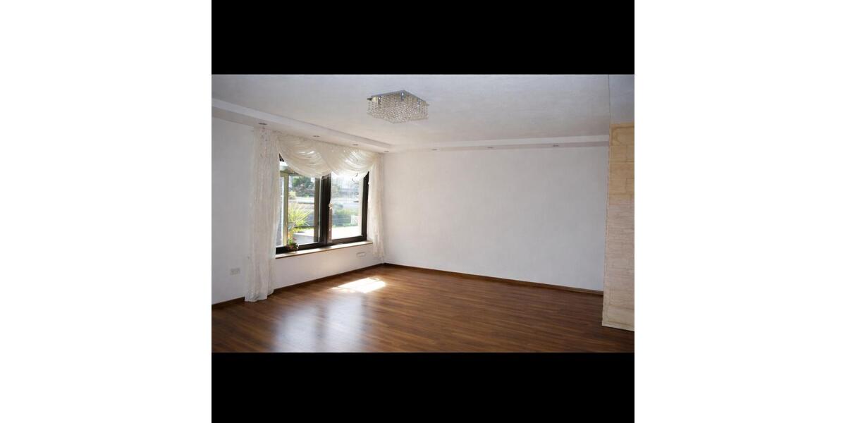 Reihenhaus Birkenfeld - 6 Zimmer, 145 m&sup2;, 499.999&euro; | Angebot:26126419