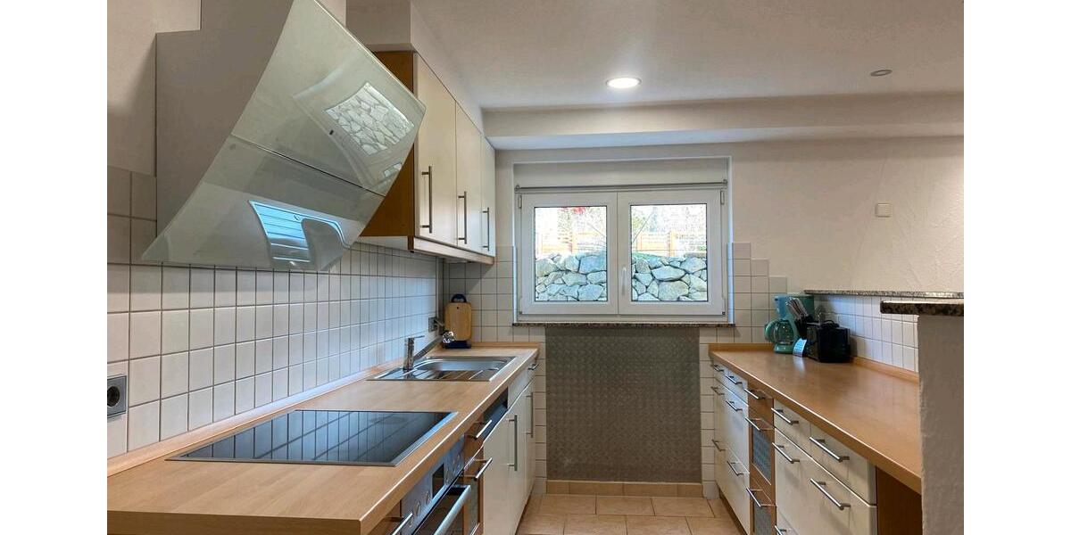 Etagenwohnung Berg (Pfalz) - 4 Zimmer, 120 m&sup2;, 1.500&euro; | Angebot:25546922