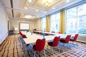 Büro in Karlsruhe 2.700 € 25 m²