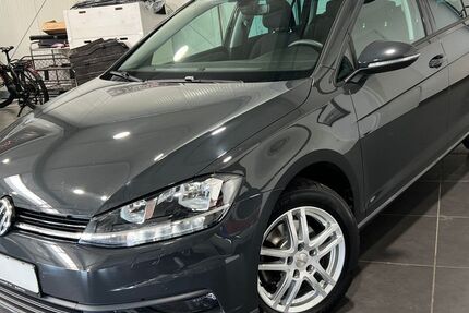 VW Golf 150.000 km 12.995 € Bretten 75015