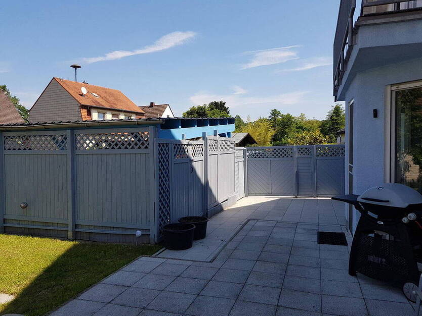 Provisionsfreie 5,5-Zimmer DHH in Helmsheim zu verkaufen