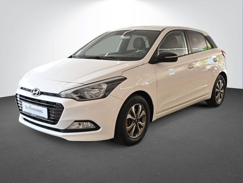 i20