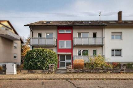 Wohnungspaket! 2 sofort bezugsfreie Wohnungen mit Garage und Hobbyraum 8 zimmer