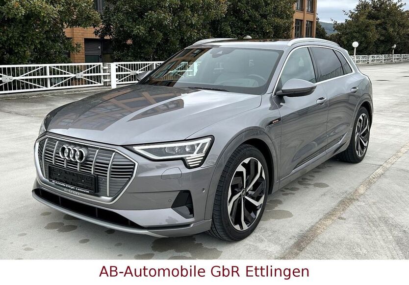 Audi e-tron 43.017 km 41.900 € Ettlingen 76275
