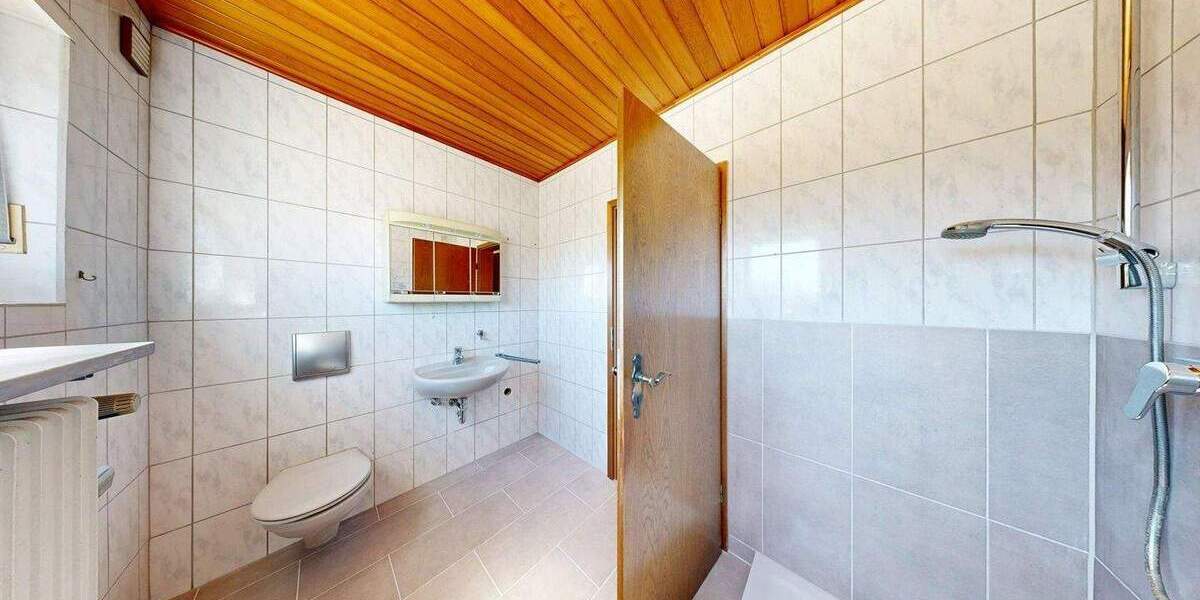 Mehrfamilienhaus, Wohnhaus Billigheim-Ingenheim Ingenheim - 6 Zimmer, 175 m&sup2;, 355.000&euro; | Angebot:25880204