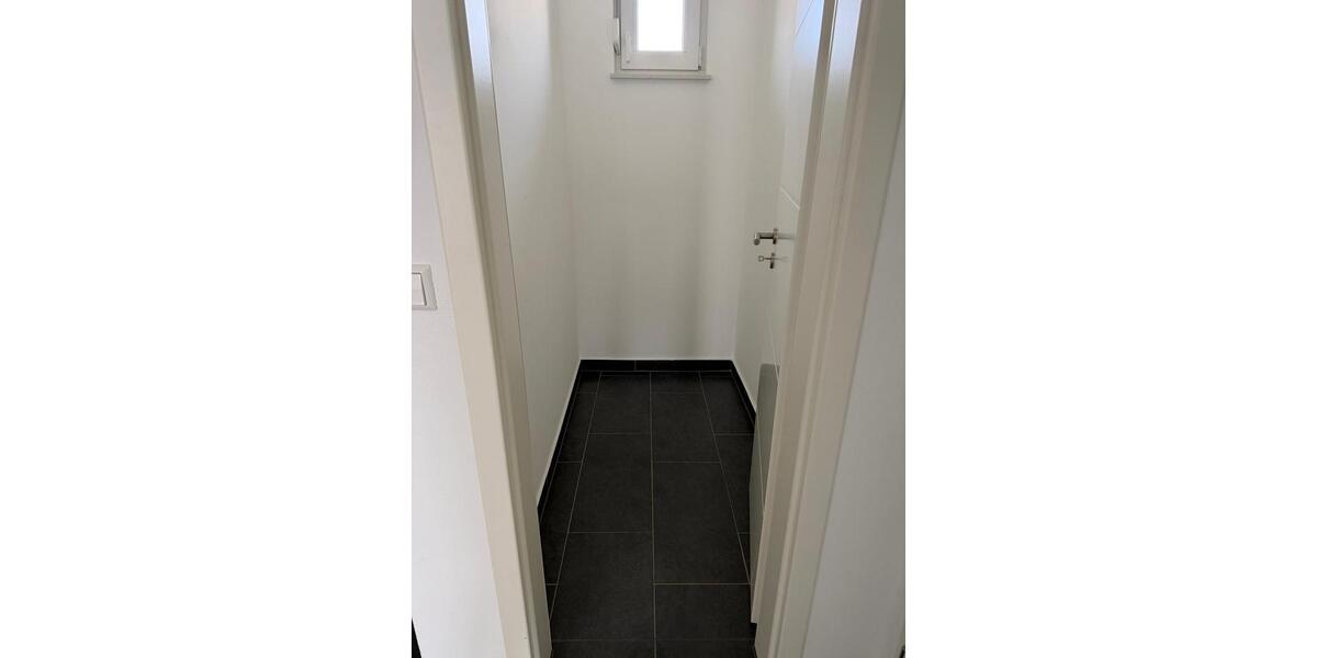 Hochparterre Karlsruhe Knielingen - 3 Zimmer, 75 m&sup2;, 1.000&euro; | Angebot:25442226